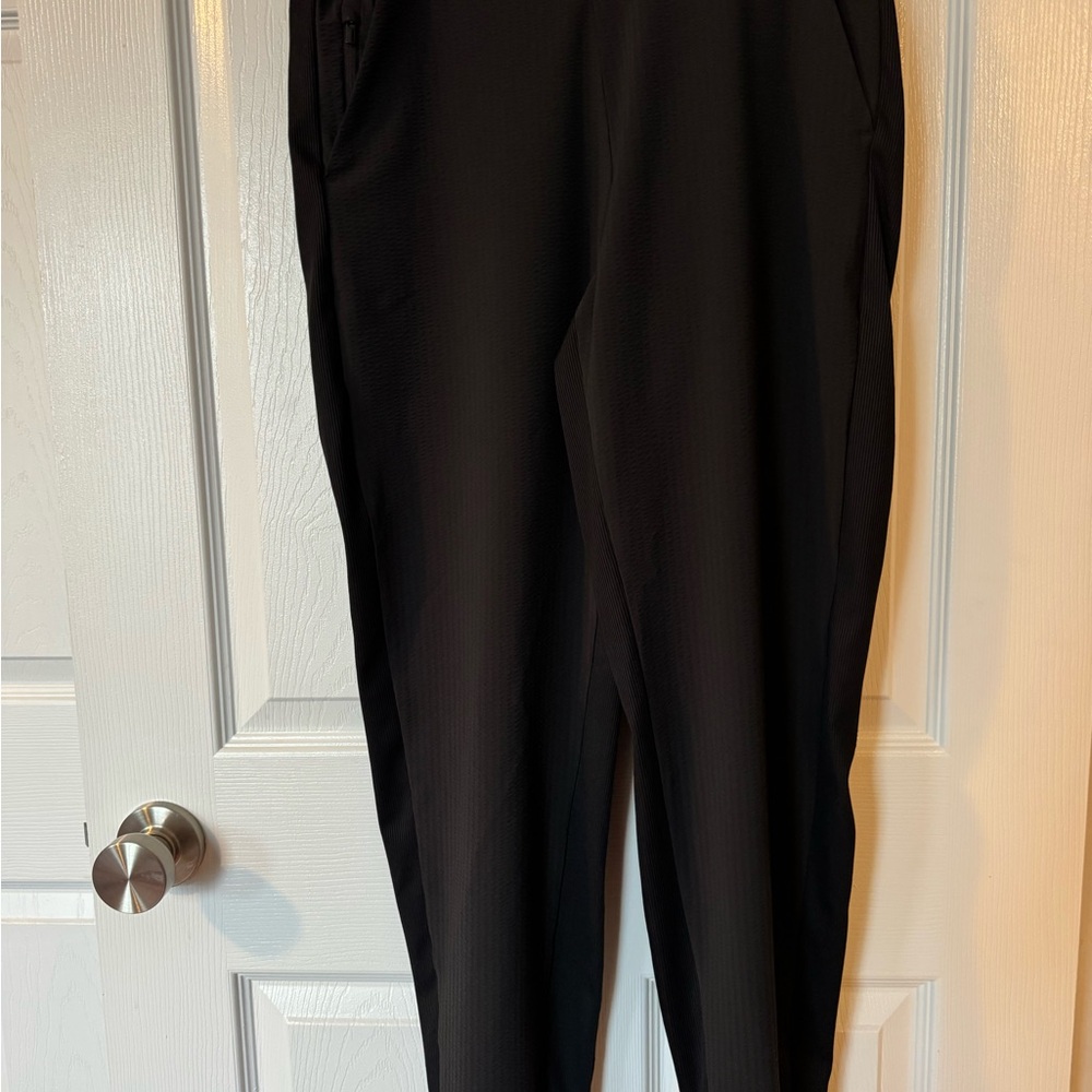 Athleta Women’s Brooklyn Textured Joggers - Black